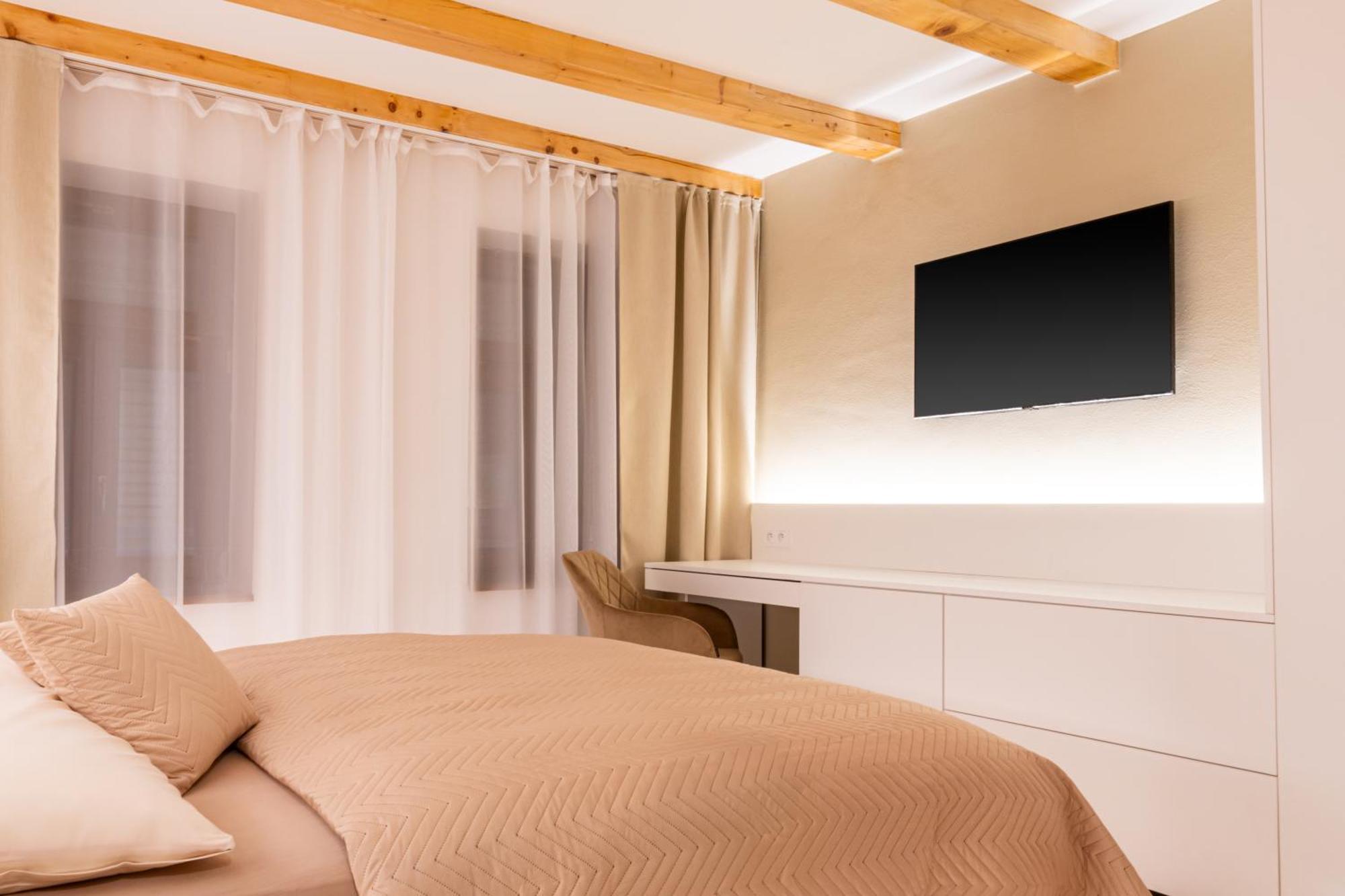 White Wolf Boutique Apartments Olomouc Extérieur photo
